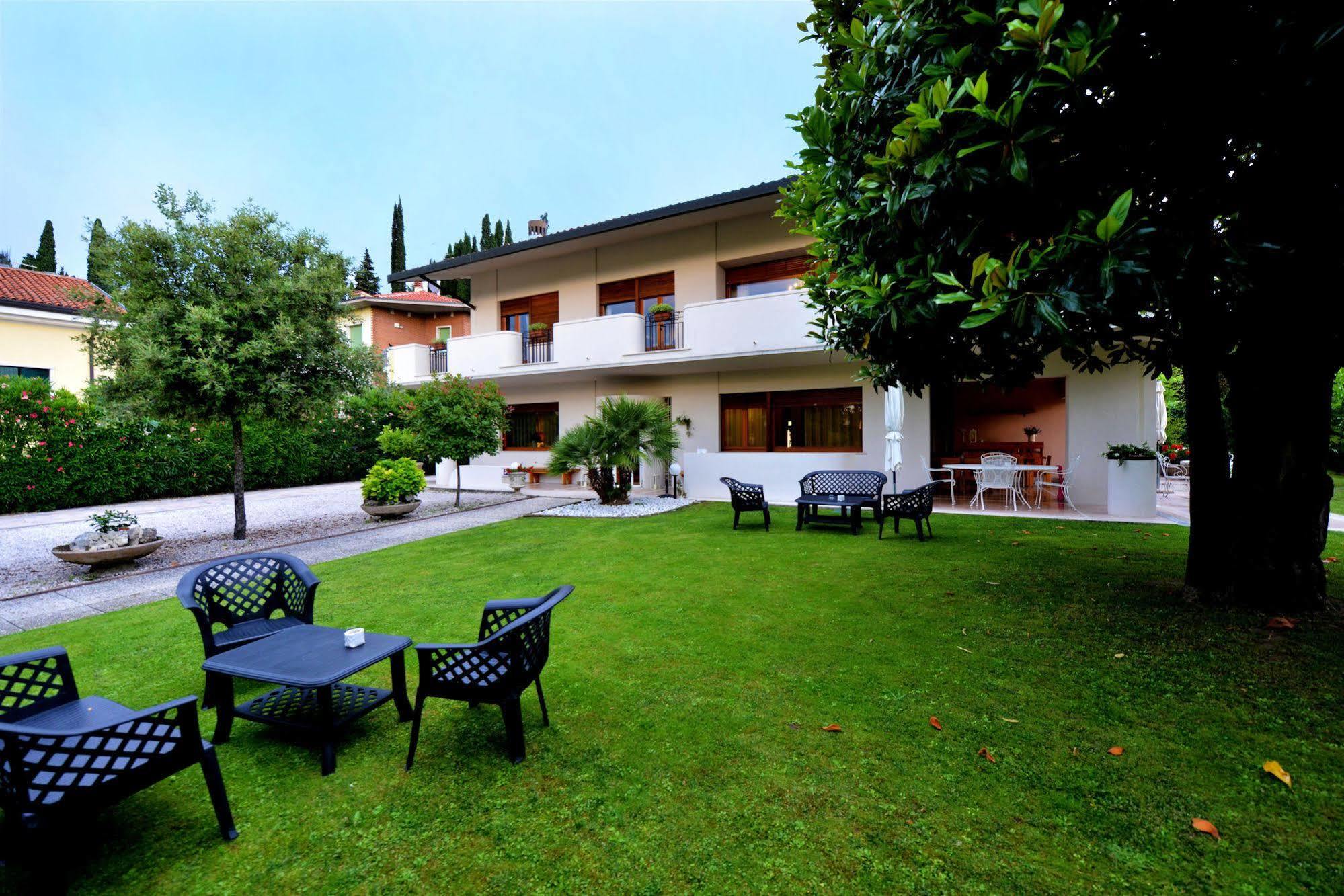 B&B Villa Bianca Sona Kültér fotó